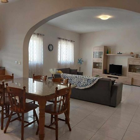 Nr41 Holiday Apartment - Close To Village Centre, Promenade, Shops & Restaurants مرسلوك المظهر الخارجي الصورة